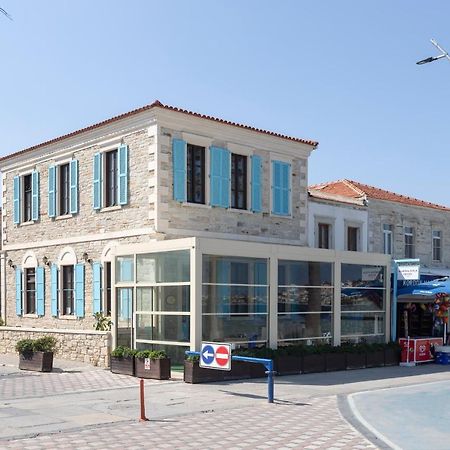 Marina Foca Hotel Екстериор снимка